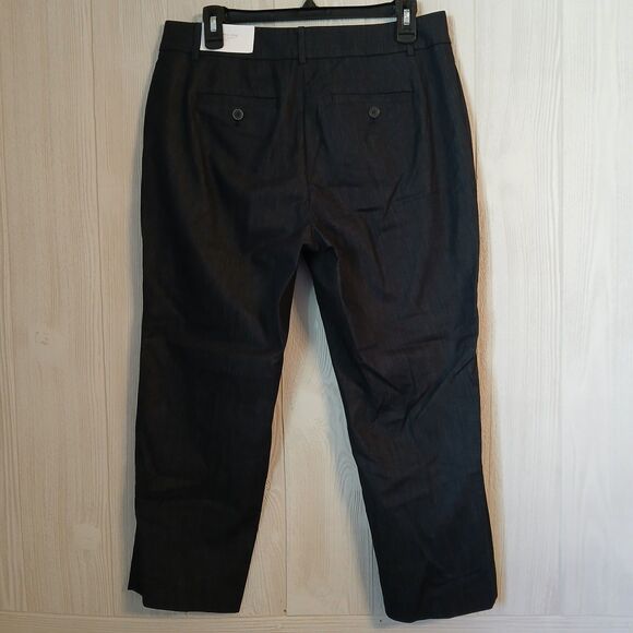 Loft Women's Size 8 Black Grey Pleated Curvy Crop Pants - Picture 2 of 6